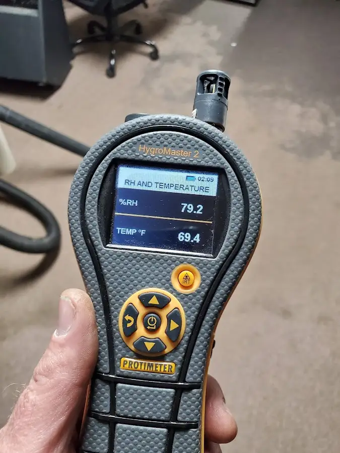 Moisture meter humidity assessment for Mold Remediation & Removal in Peoria Heights
